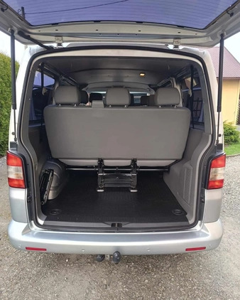 Volkswagen Caravelle cena 39000 przebieg: 410000, rok produkcji 2006 z Skoczów małe 67